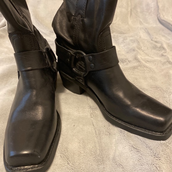Frye leather black boots - Picture 2 of 10